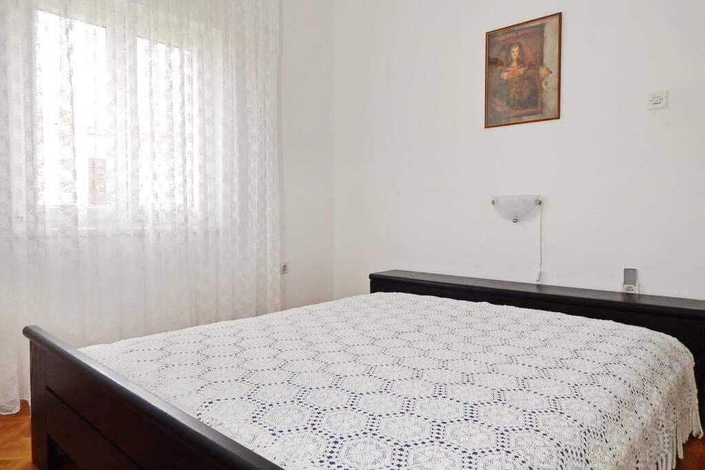 Apartment Eli Паг Экстерьер фото