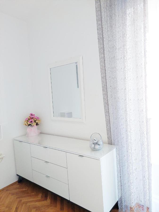 Apartment Eli Паг Экстерьер фото